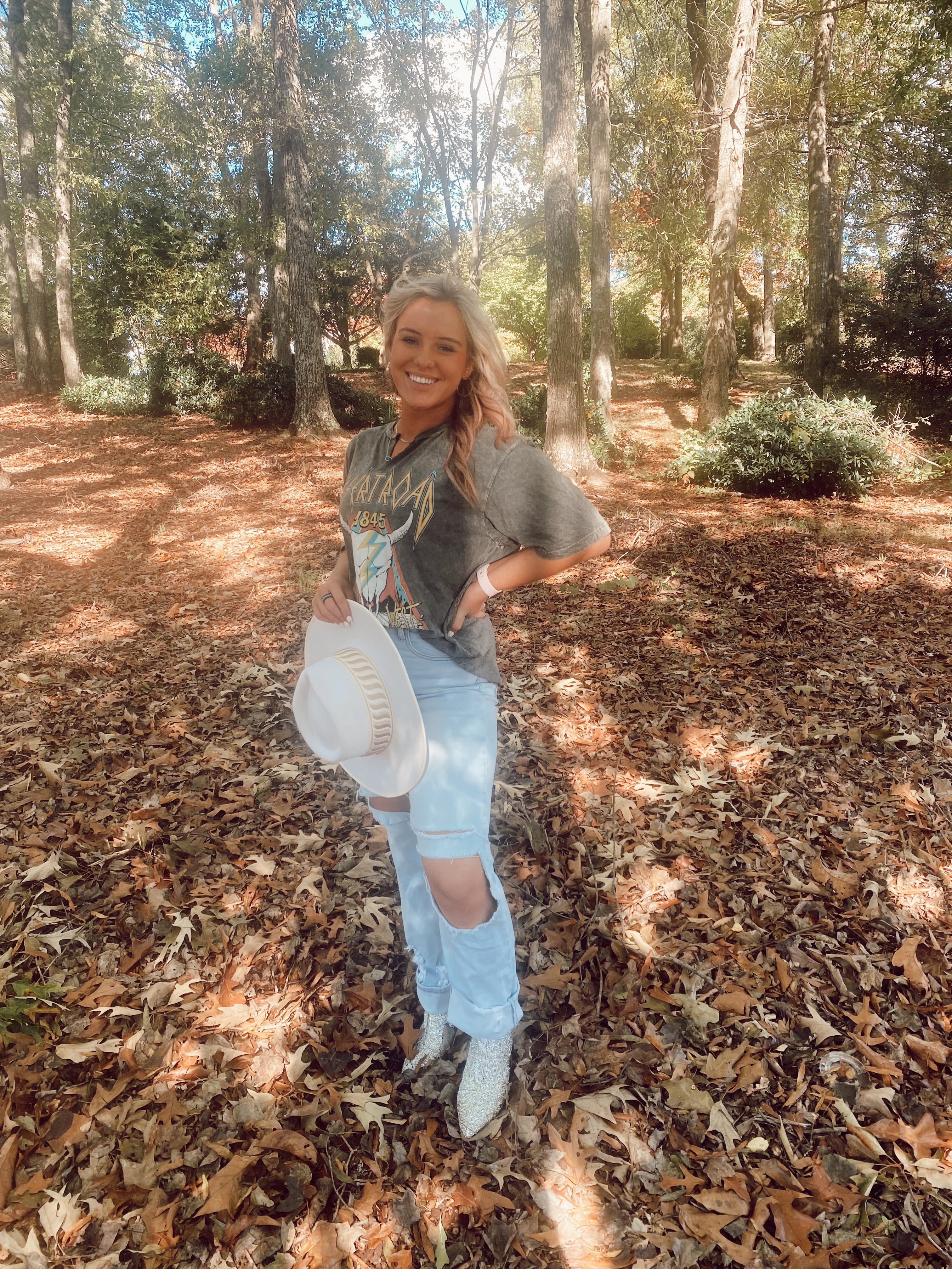 Boyfriend Cut Light Denim Jean Turquoise Traveler