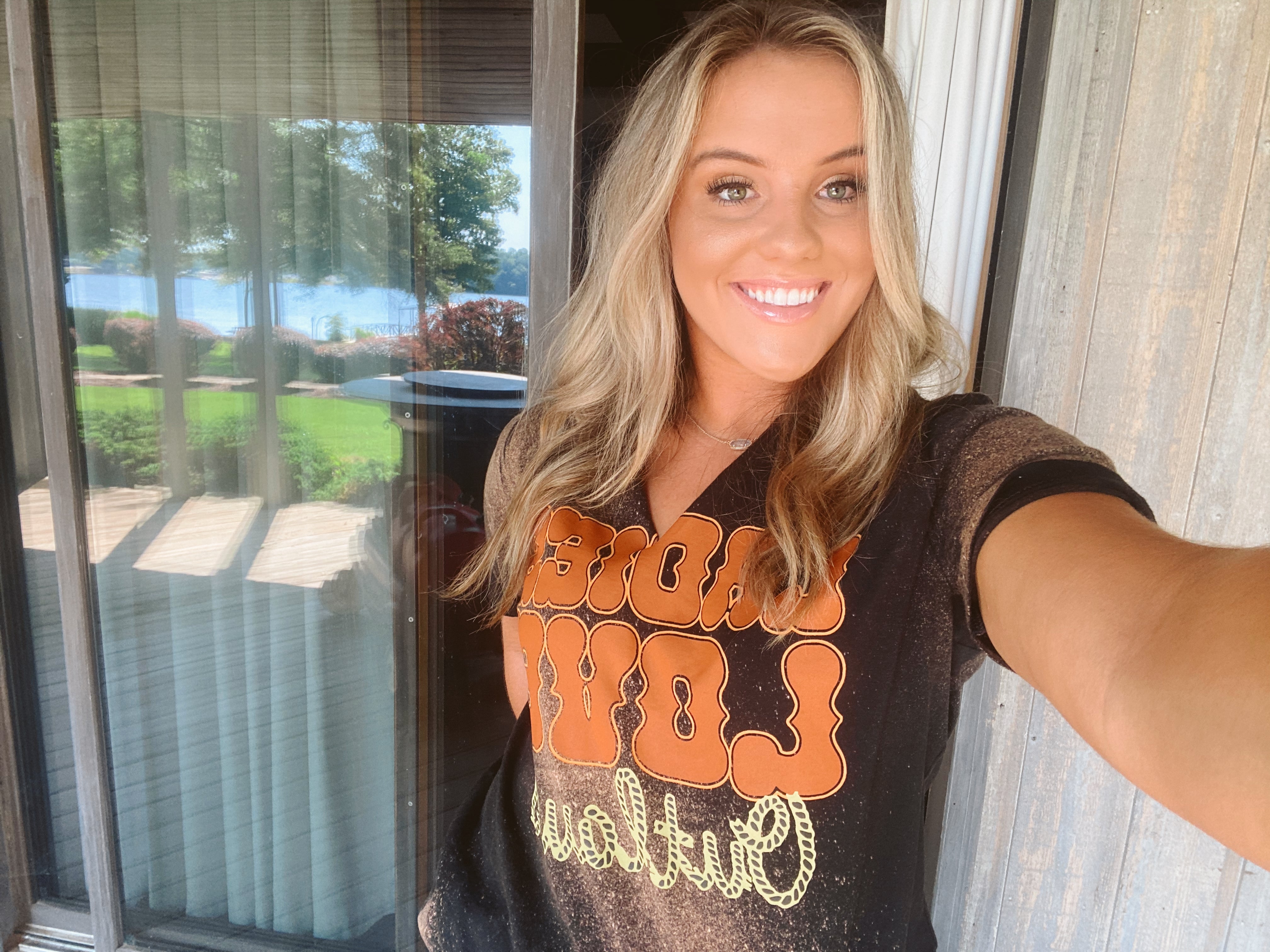 Ladies Love Outlaws Tee Turquoise Traveler