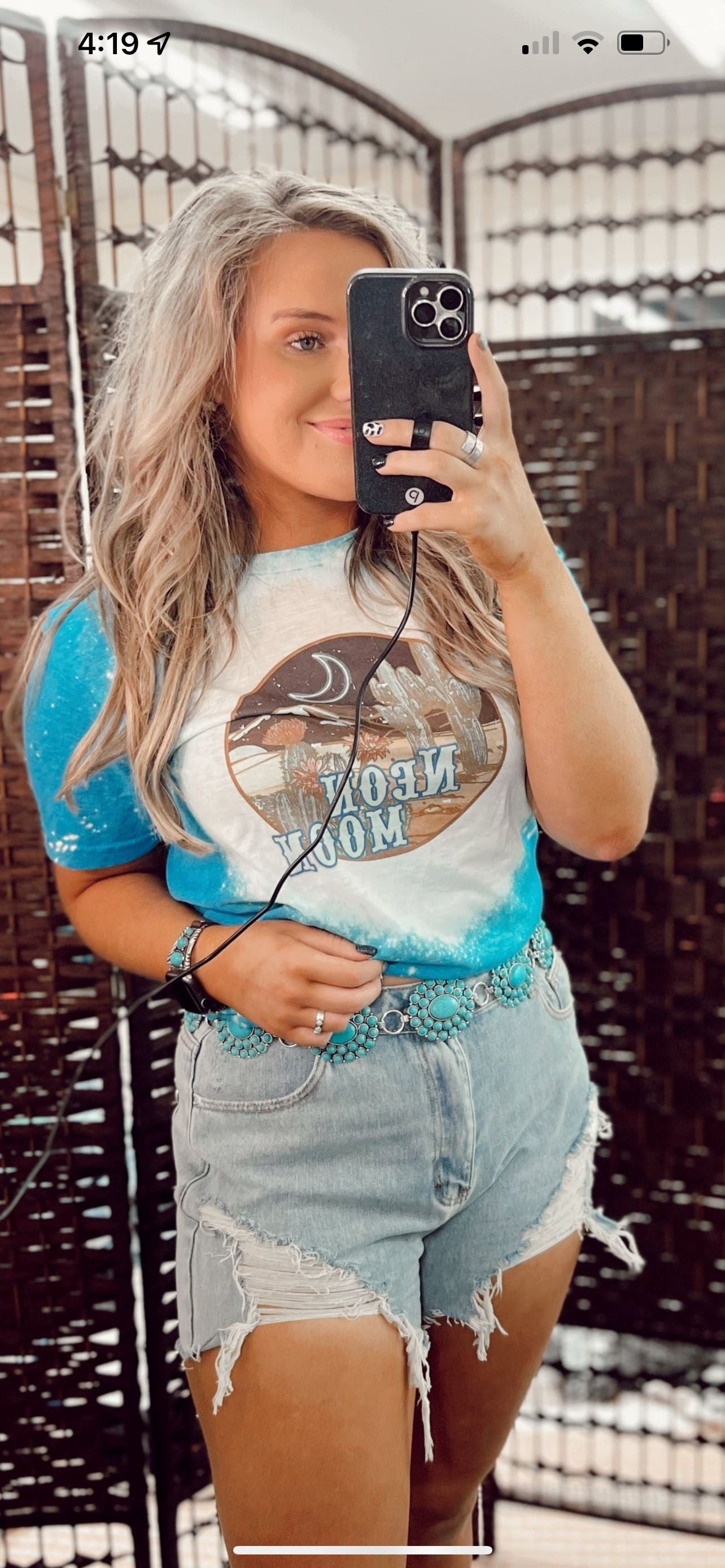 Neon Moon Bleached Tee Turquoise Traveler