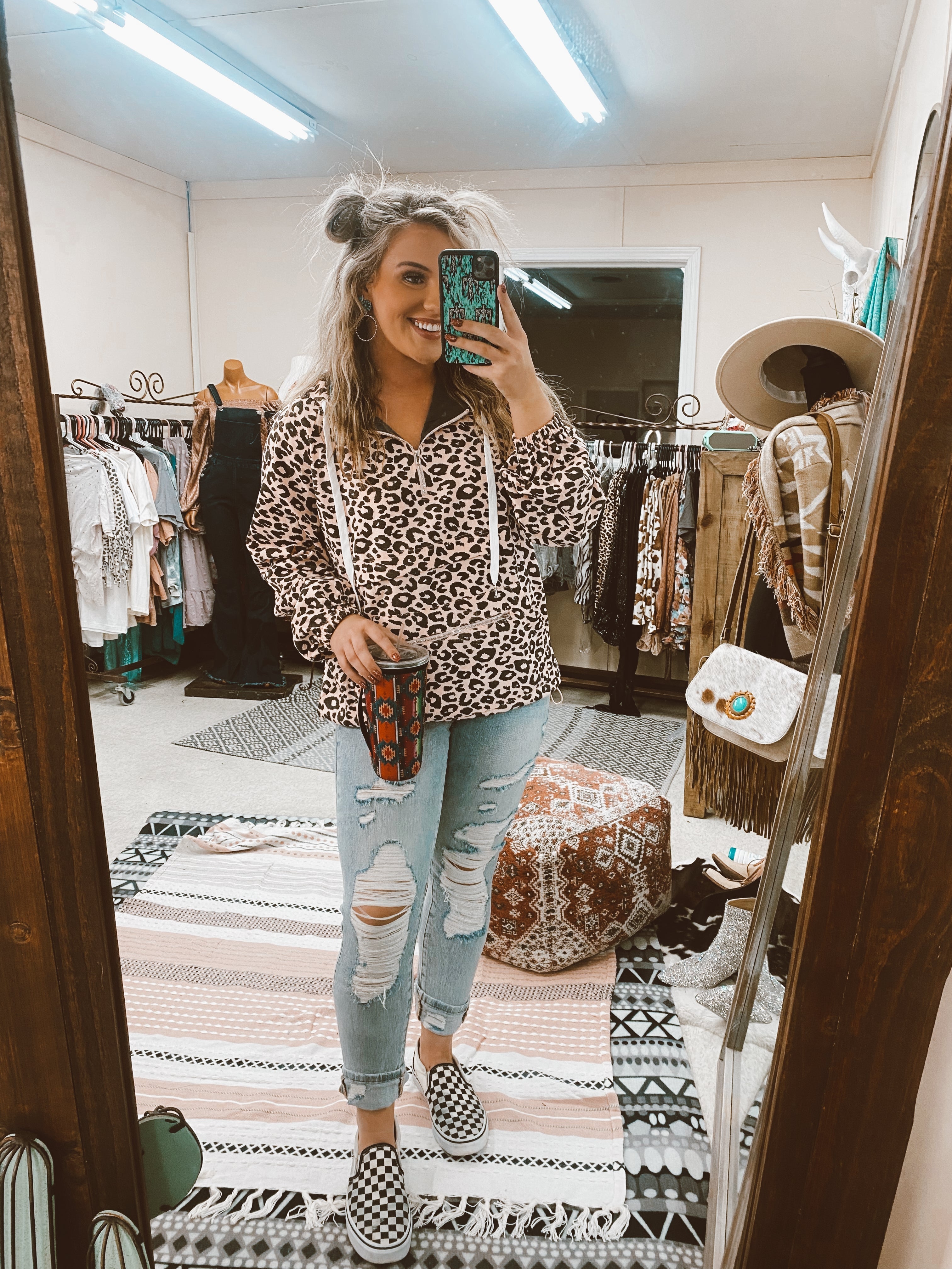 Cheetah Pullover Turquoise Traveler 